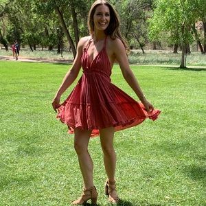 Dusty rose babydoll dress with adjustable waist bust and halter ties S4/6